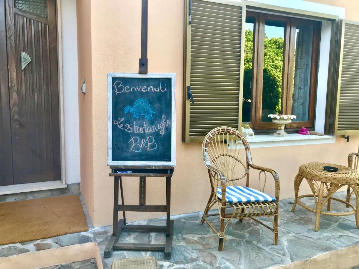 Le 25 Tartarughe Bed and Breakfast Santa Teresa Gallura Buitenkant foto