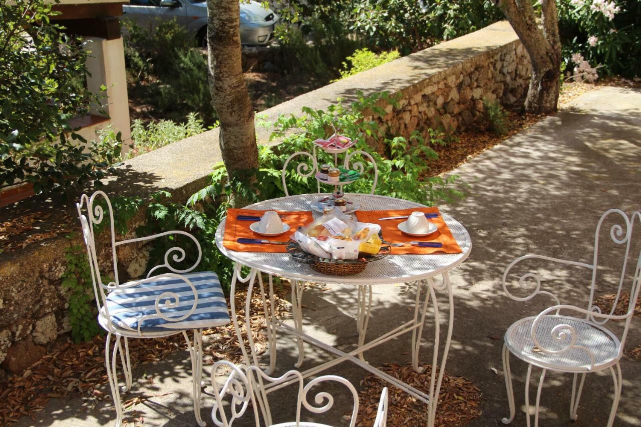Le 25 Tartarughe Bed and Breakfast Santa Teresa Gallura Buitenkant foto